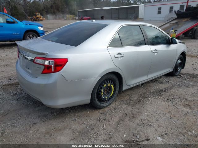 Photo 3 VIN: 4T1BF1FK8EU745225 - TOYOTA CAMRY 