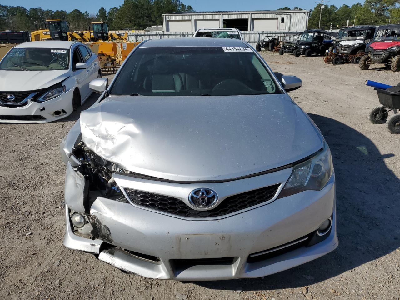 Photo 4 VIN: 4T1BF1FK8EU758251 - TOYOTA CAMRY 