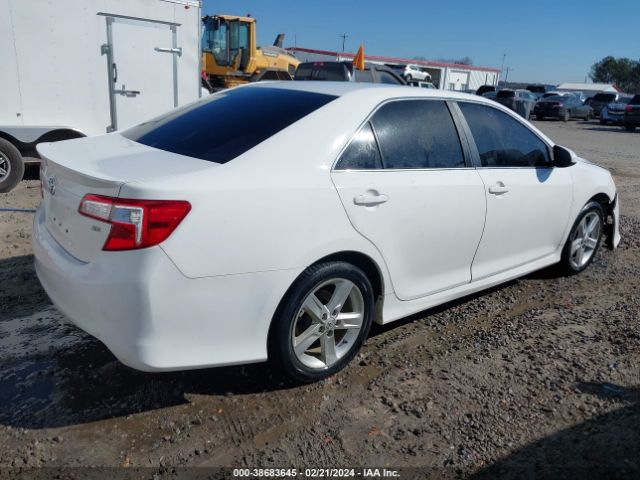 Photo 3 VIN: 4T1BF1FK8EU766270 - TOYOTA CAMRY 