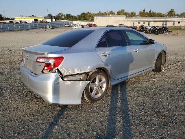 Photo 2 VIN: 4T1BF1FK8EU776491 - TOYOTA CAMRY L 