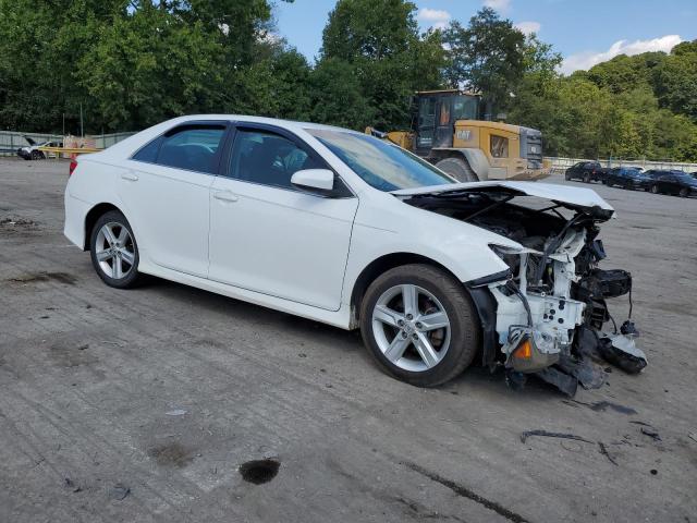 Photo 3 VIN: 4T1BF1FK8EU816777 - TOYOTA CAMRY L 