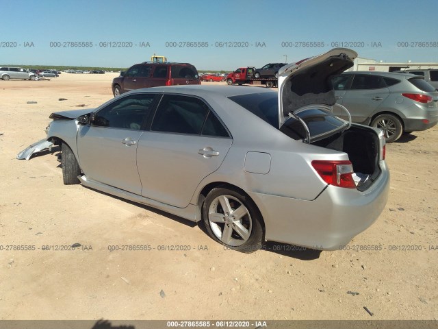 Photo 2 VIN: 4T1BF1FK8EU818707 - TOYOTA CAMRY 