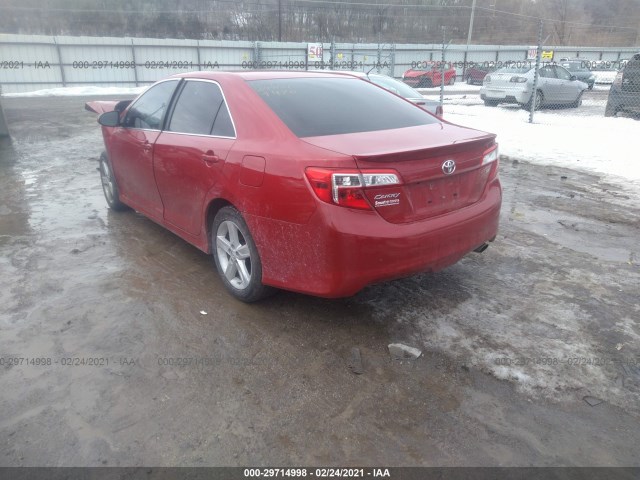 Photo 2 VIN: 4T1BF1FK8EU819470 - TOYOTA CAMRY 