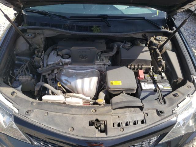 Photo 6 VIN: 4T1BF1FK8EU825575 - TOYOTA CAMRY L 