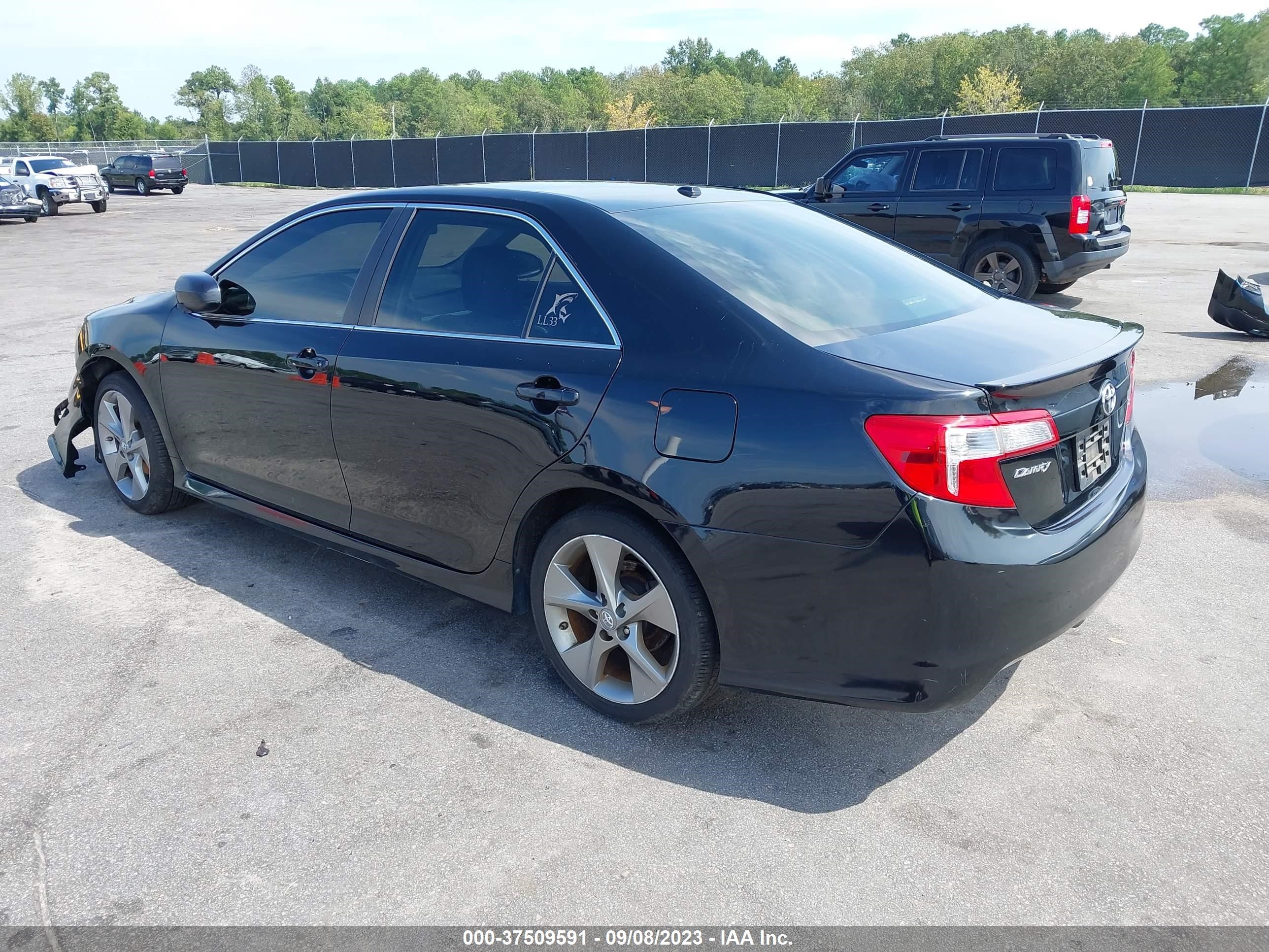 Photo 2 VIN: 4T1BF1FK8EU871844 - TOYOTA CAMRY 