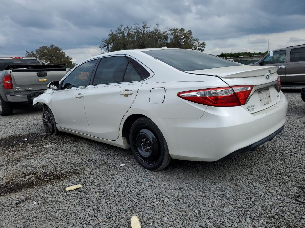 Photo 1 VIN: 4T1BF1FK8FU069988 - TOYOTA CAMRY 