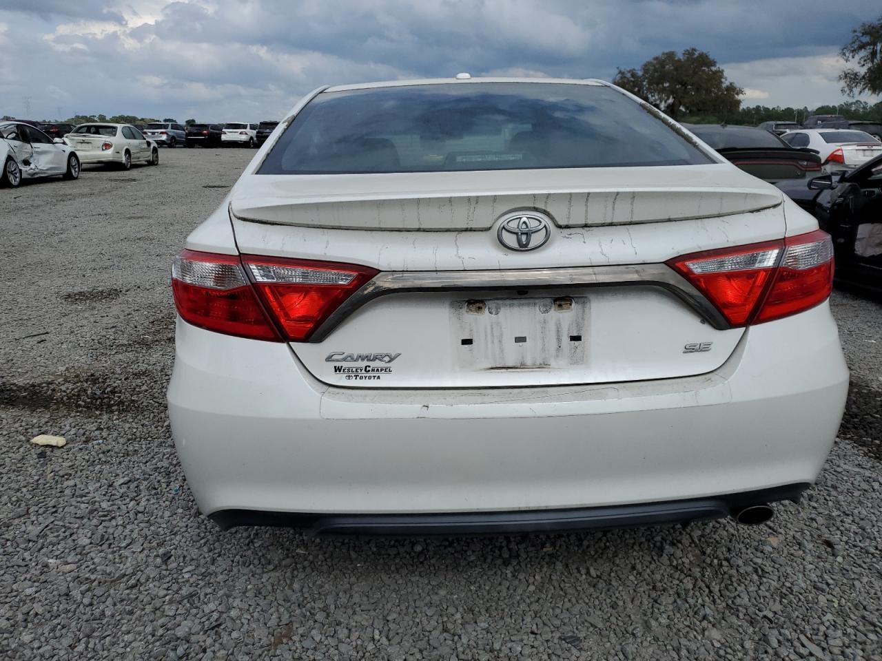 Photo 5 VIN: 4T1BF1FK8FU069988 - TOYOTA CAMRY 