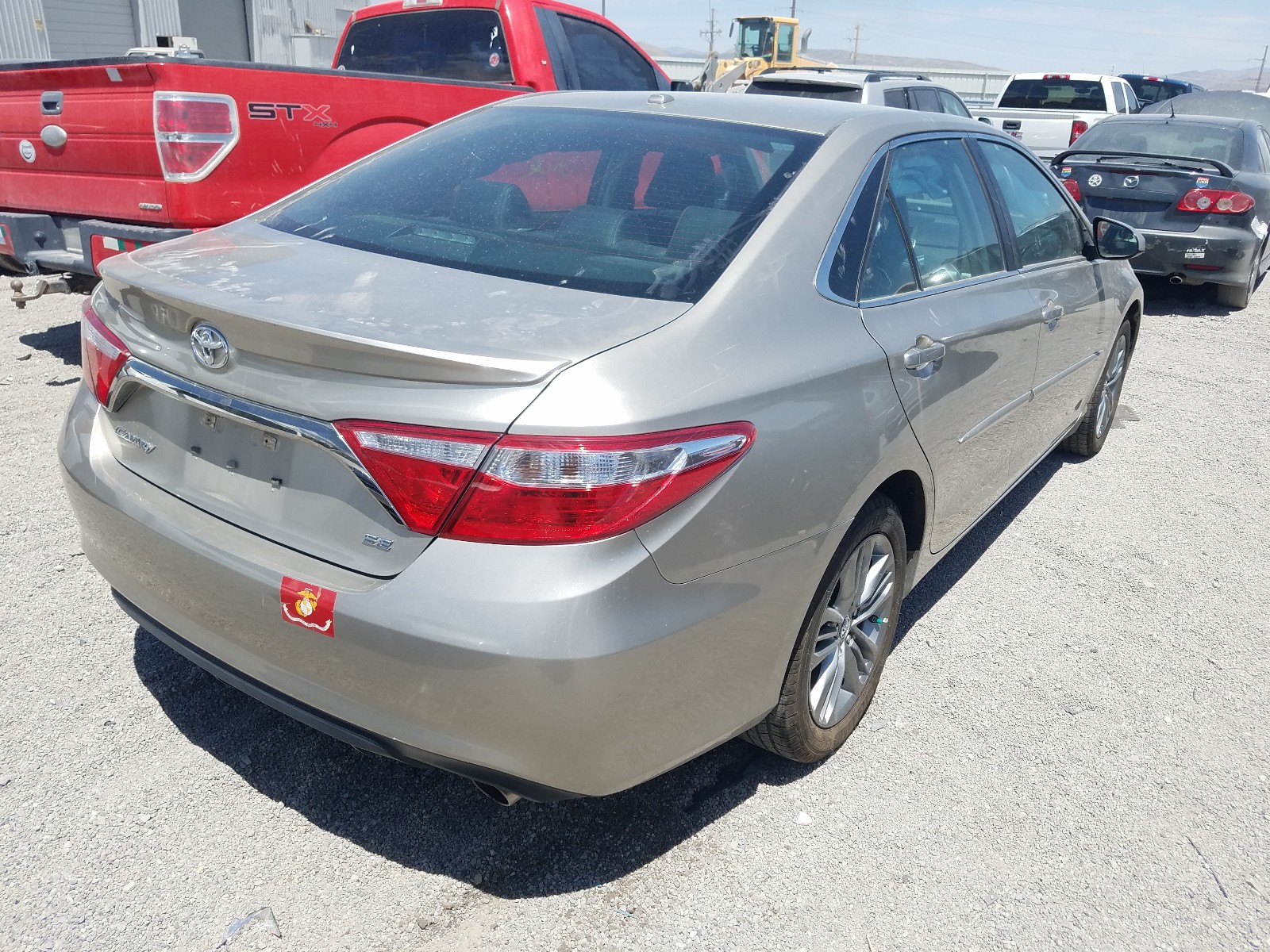 Photo 3 VIN: 4T1BF1FK8FU072843 - TOYOTA CAMRY LE 