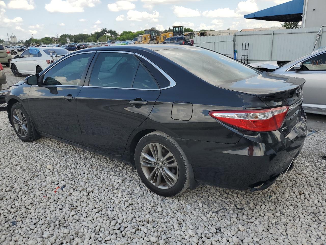 Photo 1 VIN: 4T1BF1FK8FU977275 - TOYOTA CAMRY 