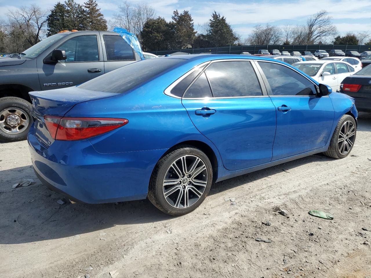 Photo 2 VIN: 4T1BF1FK8GU569537 - TOYOTA CAMRY 