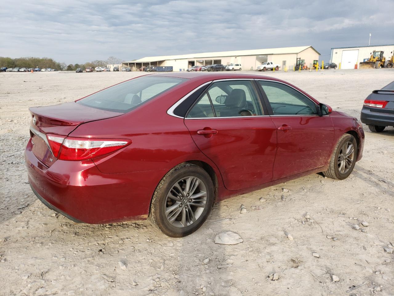 Photo 2 VIN: 4T1BF1FK8GU575127 - TOYOTA CAMRY 