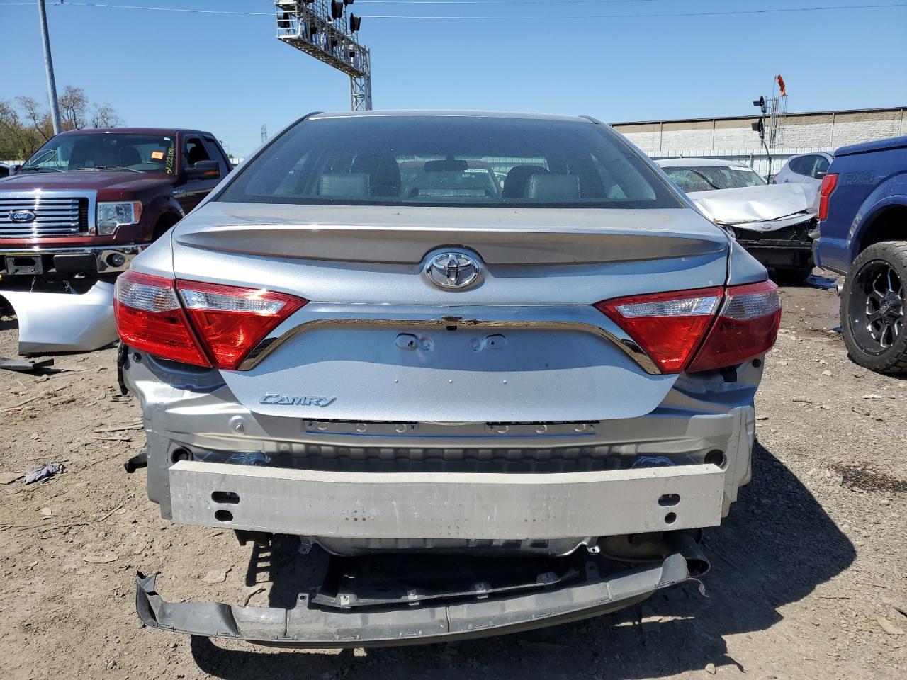 Photo 5 VIN: 4T1BF1FK8HU366052 - TOYOTA CAMRY 