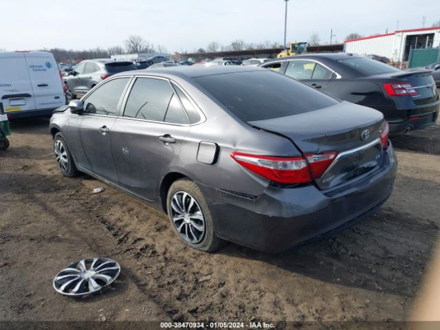 Photo 2 VIN: 4T1BF1FK8HU372224 - TOYOTA CAMRY 