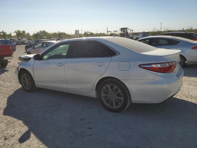 Photo 1 VIN: 4T1BF1FK8HU388066 - TOYOTA CAMRY LE 