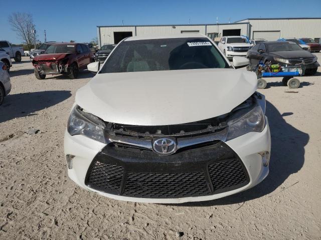 Photo 4 VIN: 4T1BF1FK8HU388066 - TOYOTA CAMRY LE 