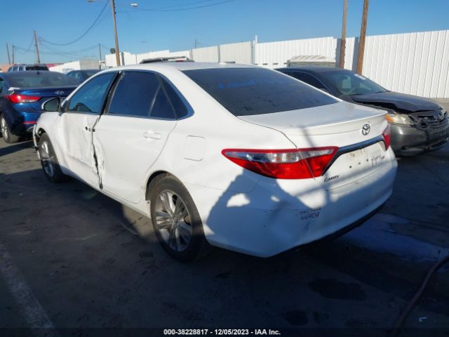 Photo 2 VIN: 4T1BF1FK8HU400099 - TOYOTA CAMRY 