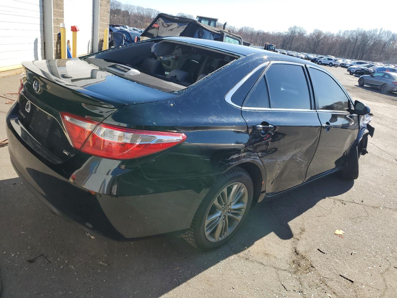 Photo 2 VIN: 4T1BF1FK8HU401897 - TOYOTA CAMRY 