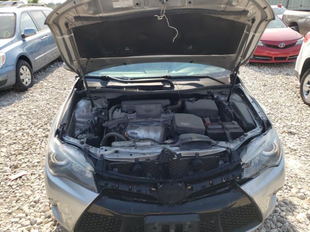 Photo 6 VIN: 4T1BF1FK8HU675679 - TOYOTA CAMRY LE 