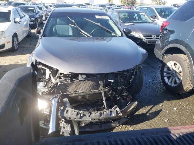 Photo 4 VIN: 4T1BF1FK8HU693440 - TOYOTA CAMRY LE 