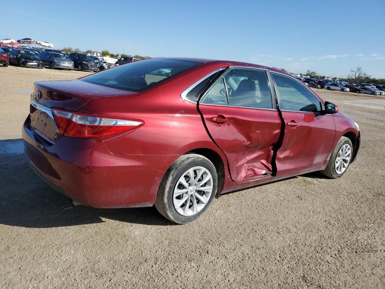 Photo 2 VIN: 4T1BF1FK8HU705800 - TOYOTA CAMRY 