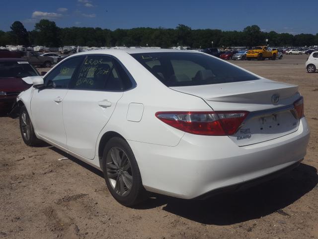 Photo 2 VIN: 4T1BF1FK8HU747710 - TOYOTA CAMRY LE 