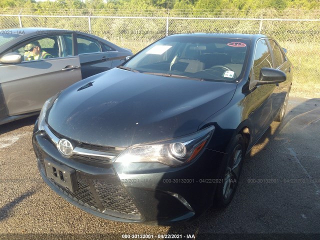 Photo 1 VIN: 4T1BF1FK8HU794090 - TOYOTA CAMRY 