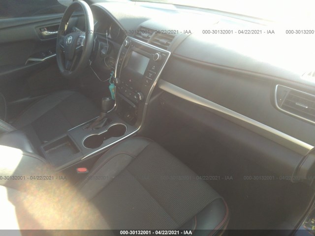 Photo 4 VIN: 4T1BF1FK8HU794090 - TOYOTA CAMRY 