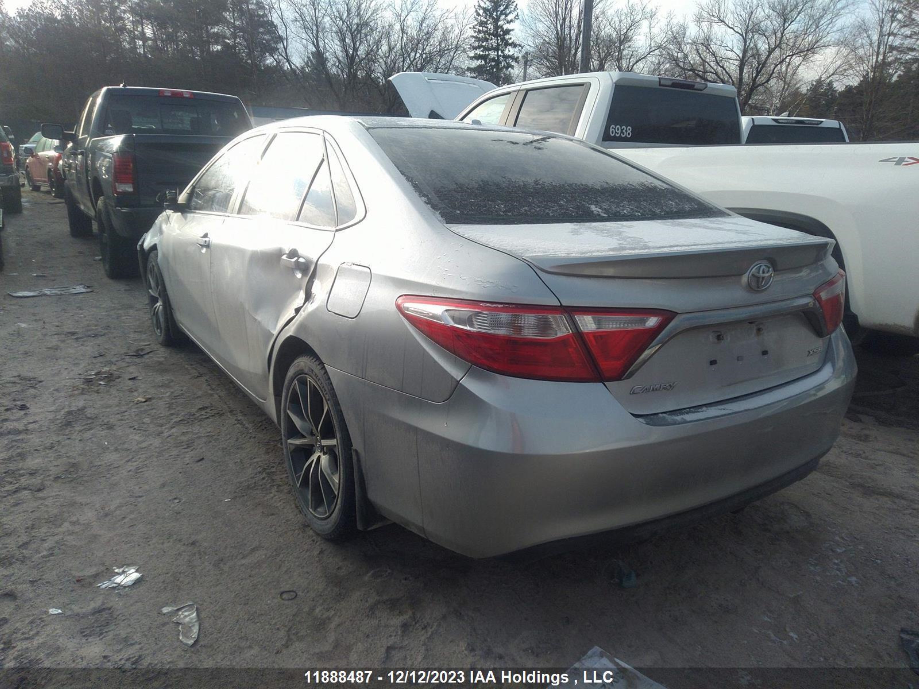 Photo 2 VIN: 4T1BF1FK8HU807680 - TOYOTA CAMRY 