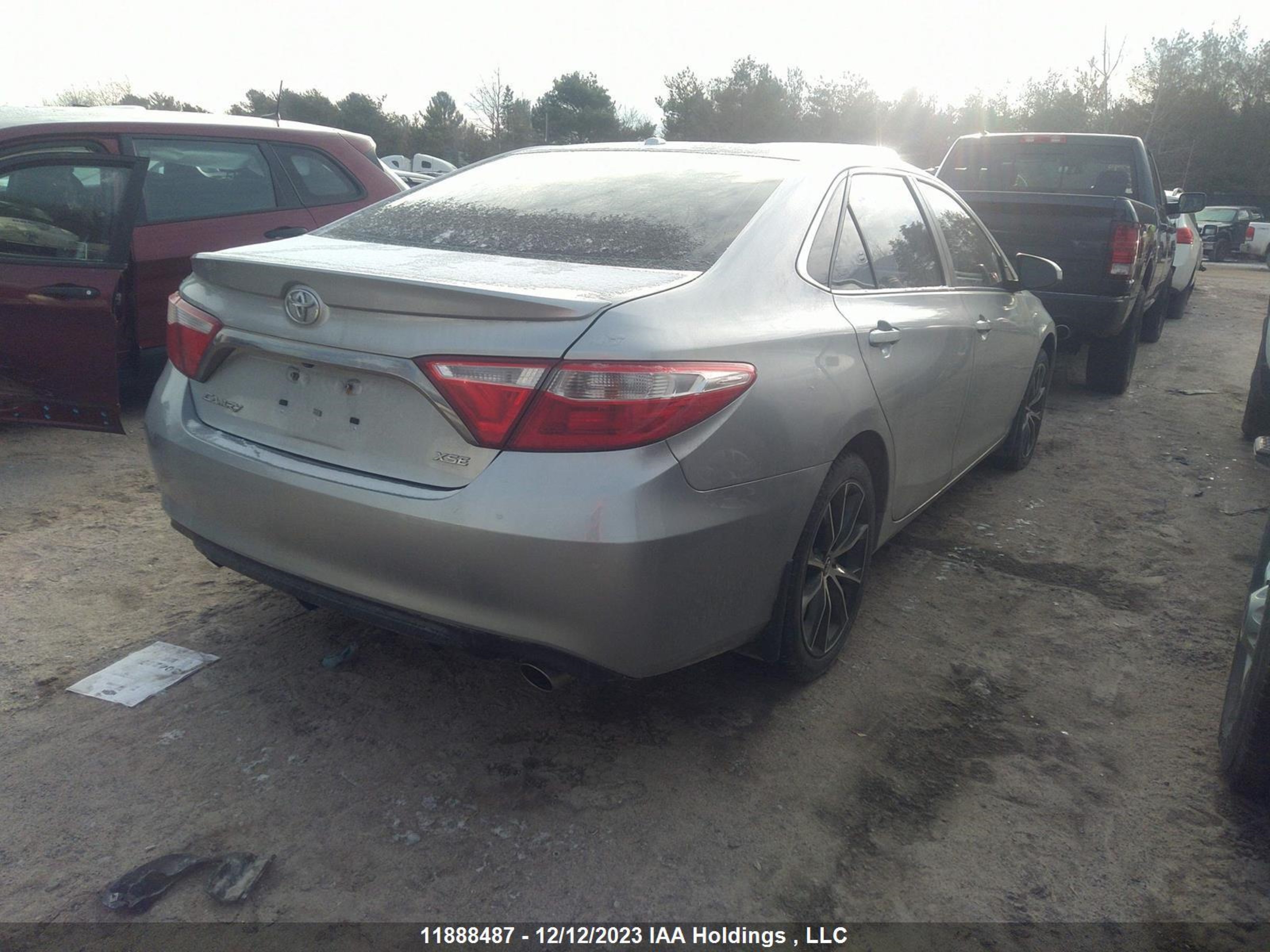 Photo 3 VIN: 4T1BF1FK8HU807680 - TOYOTA CAMRY 