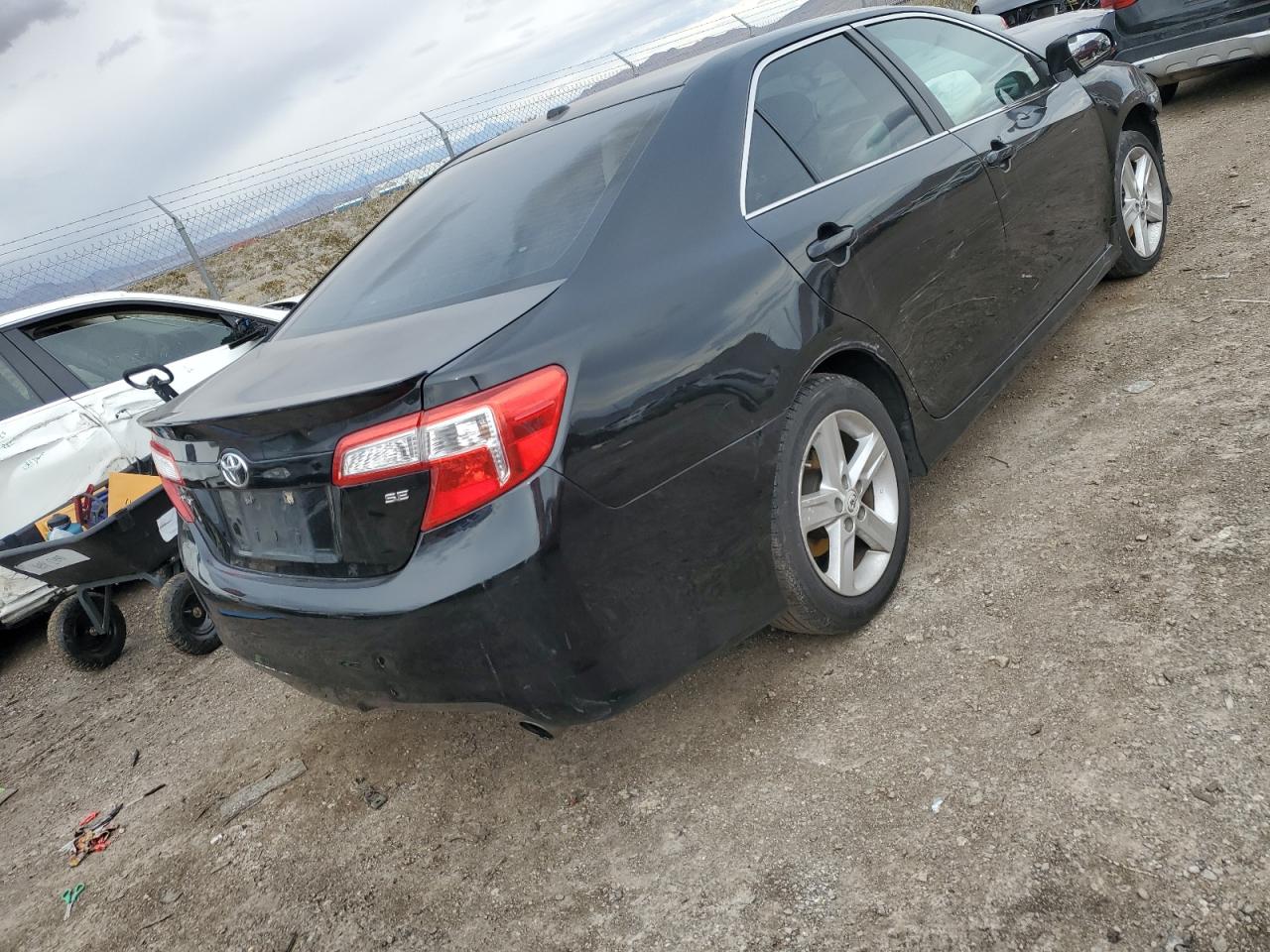 Photo 2 VIN: 4T1BF1FK9CU008953 - TOYOTA CAMRY 