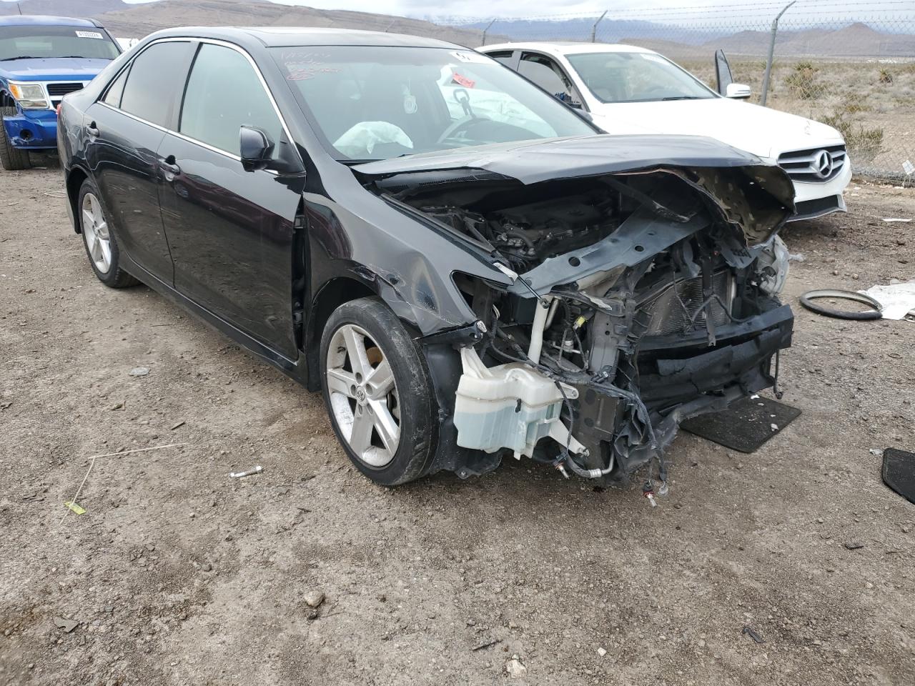 Photo 3 VIN: 4T1BF1FK9CU008953 - TOYOTA CAMRY 