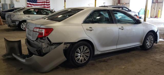 Photo 2 VIN: 4T1BF1FK9CU025932 - TOYOTA CAMRY BASE 