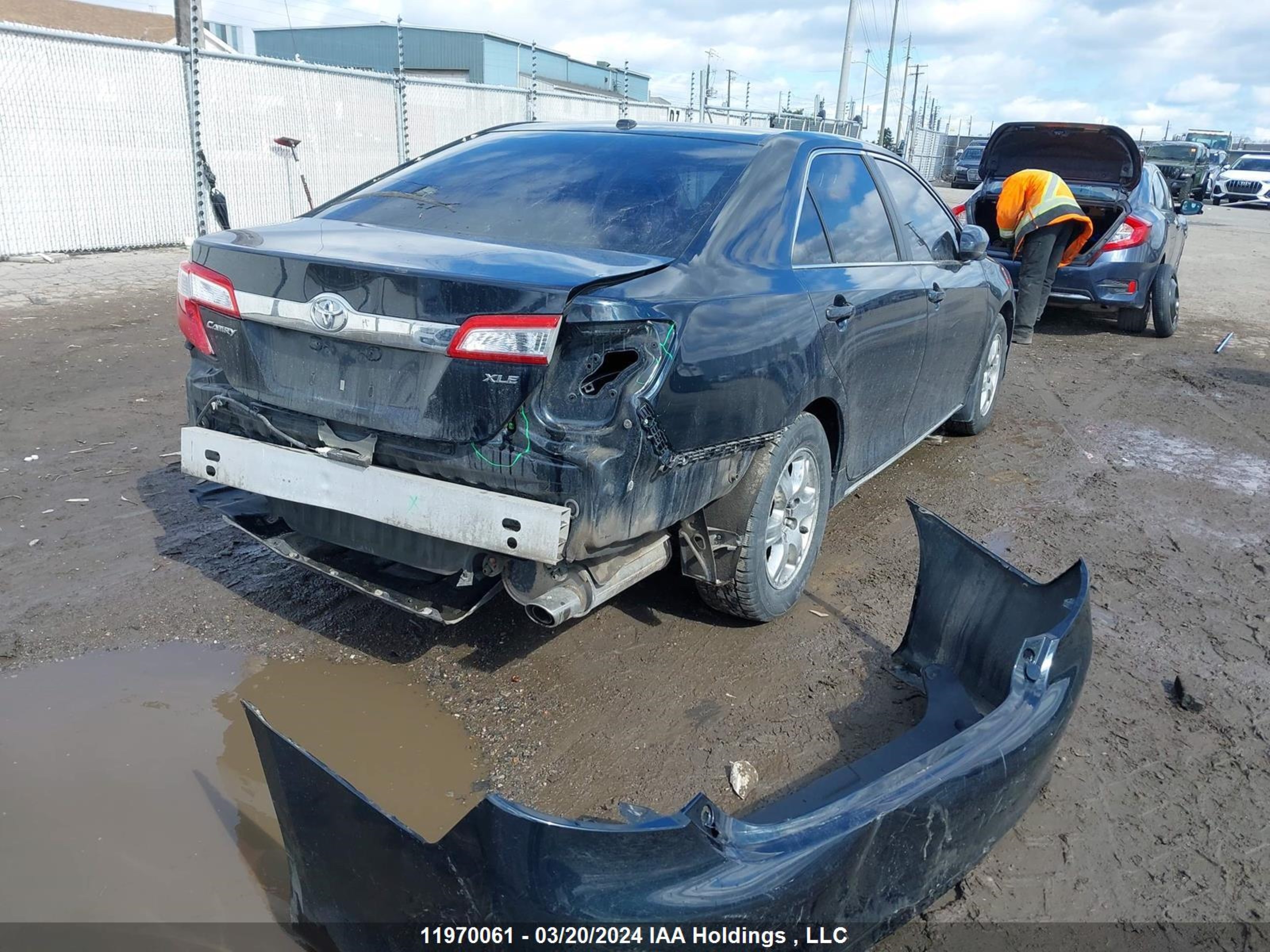 Photo 3 VIN: 4T1BF1FK9CU041192 - TOYOTA CAMRY 