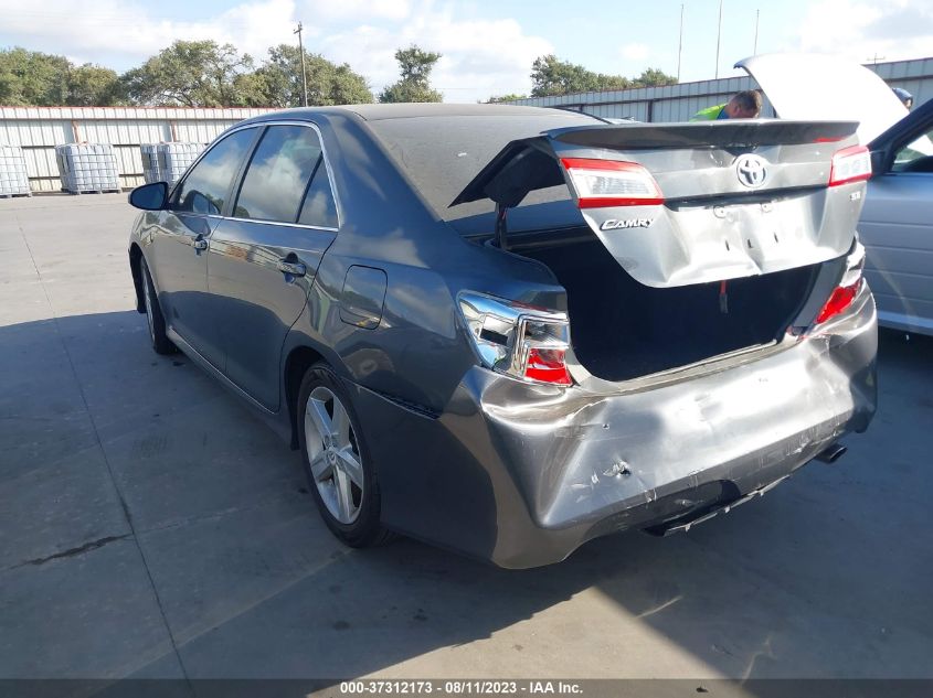 Photo 2 VIN: 4T1BF1FK9CU047588 - TOYOTA CAMRY 