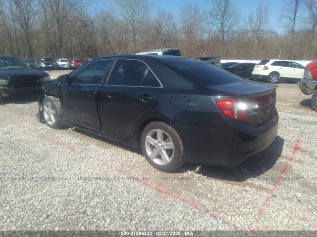 Photo 2 VIN: 4T1BF1FK9CU102282 - TOYOTA CAMRY 