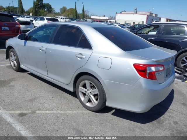 Photo 2 VIN: 4T1BF1FK9CU103299 - TOYOTA CAMRY 