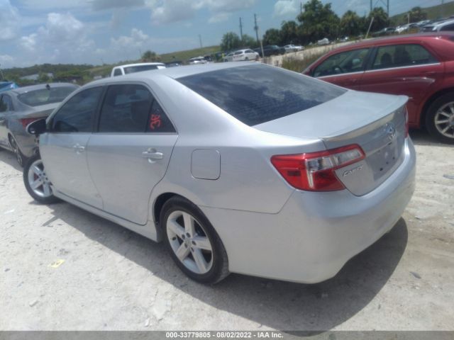 Photo 2 VIN: 4T1BF1FK9CU136528 - TOYOTA CAMRY 