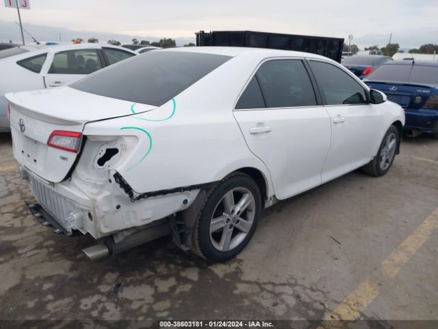 Photo 3 VIN: 4T1BF1FK9CU142894 - TOYOTA CAMRY 