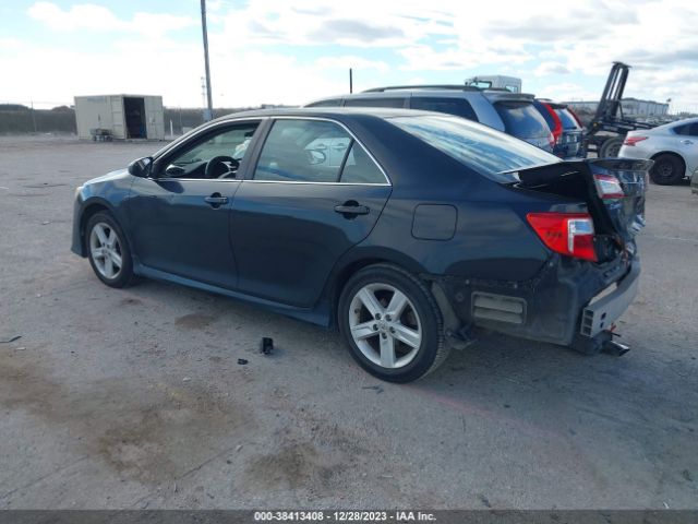 Photo 2 VIN: 4T1BF1FK9CU160747 - TOYOTA CAMRY 