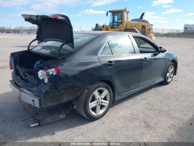 Photo 3 VIN: 4T1BF1FK9CU160747 - TOYOTA CAMRY 