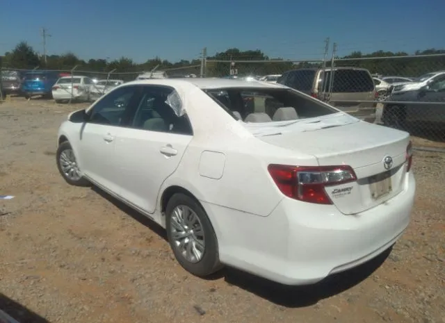 Photo 2 VIN: 4T1BF1FK9CU166676 - TOYOTA CAMRY 