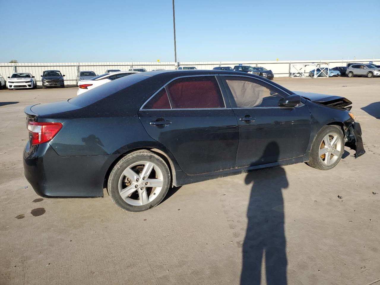 Photo 2 VIN: 4T1BF1FK9CU188211 - TOYOTA CAMRY 