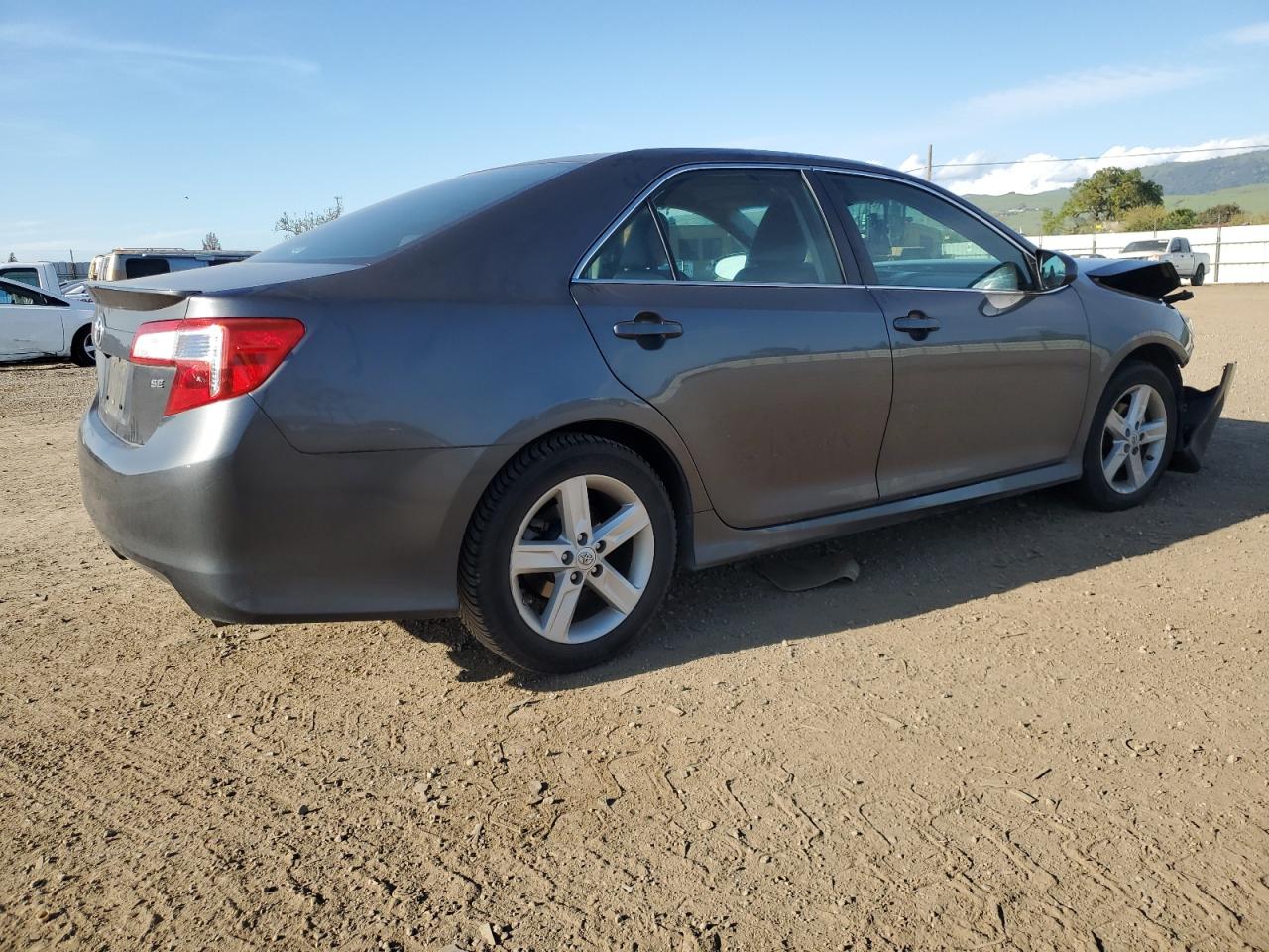 Photo 2 VIN: 4T1BF1FK9CU193814 - TOYOTA CAMRY 