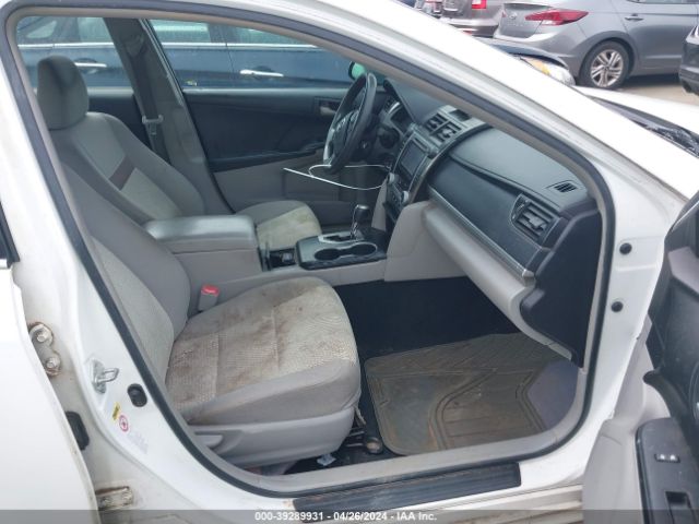 Photo 4 VIN: 4T1BF1FK9CU525699 - TOYOTA CAMRY 