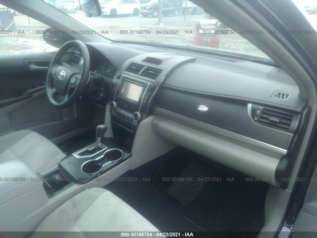 Photo 4 VIN: 4T1BF1FK9CU526402 - TOYOTA CAMRY 