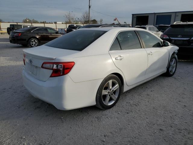 Photo 2 VIN: 4T1BF1FK9CU543555 - TOYOTA CAMRY 