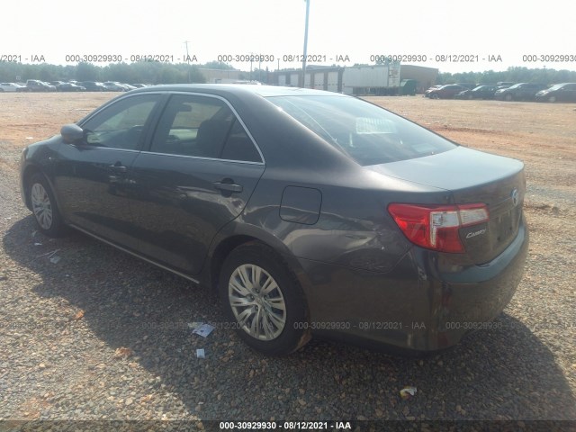 Photo 2 VIN: 4T1BF1FK9CU585904 - TOYOTA CAMRY 