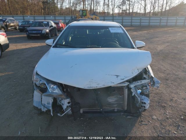 Photo 5 VIN: 4T1BF1FK9CU594196 - TOYOTA CAMRY 