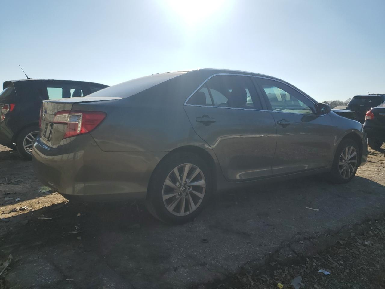 Photo 2 VIN: 4T1BF1FK9CU596949 - TOYOTA CAMRY 