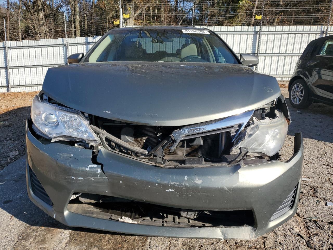 Photo 4 VIN: 4T1BF1FK9CU596949 - TOYOTA CAMRY 